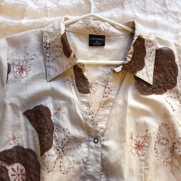 Tribal floral top - Picture 5 of 8